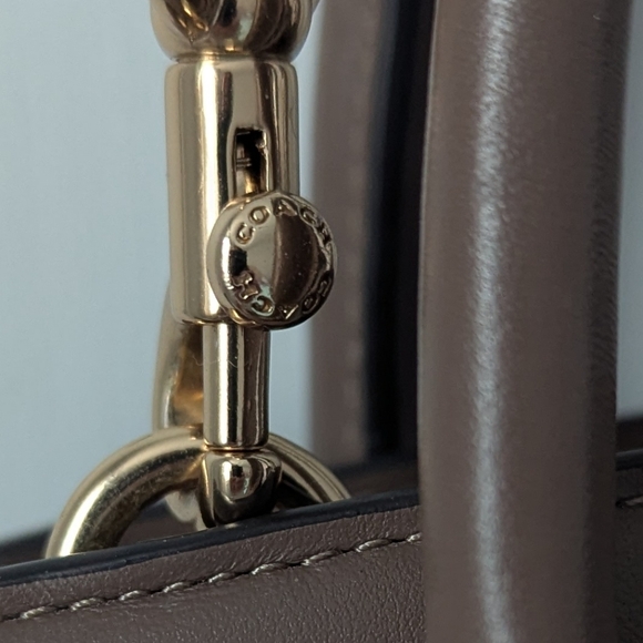 Coach Andrea Carryall Small Mini Bag In Dark Stone *** Read Description Flaw *** - Picture 8 of 14
